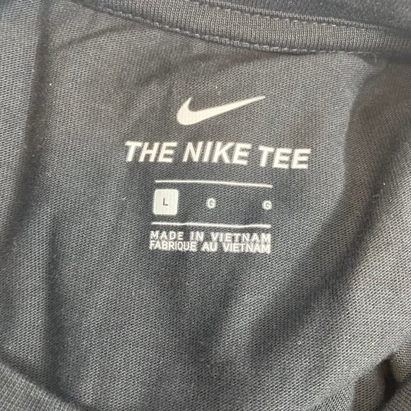 Nike Kyrie Irving T Shirt 1992 Colorful Swoosh 90s Black Colorful Pink Purple Ye - Picture 8 of 11